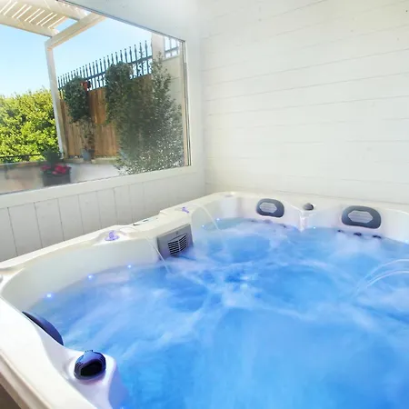Gd Case Vacanza - Suite Del Conte - Salento Luxury Private Suite Idromassaggio *